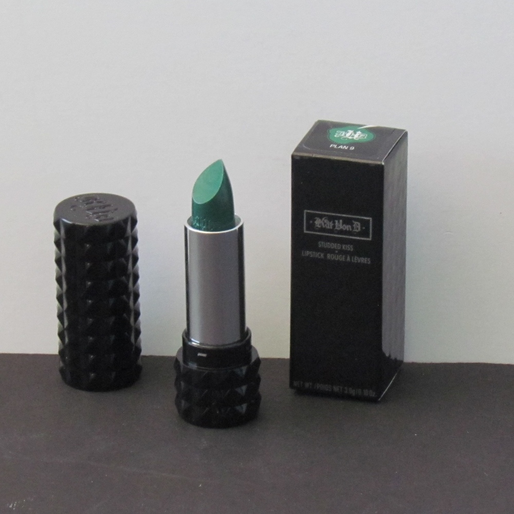 Kat Von D Studded Kiss Lipstick in Plan B - NIB - Picture 2 of 2